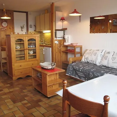Apartment Appt Ski-in/ski-out Avec Lit Gigogne Et Casier A Skis - Fr-1-351-57 *